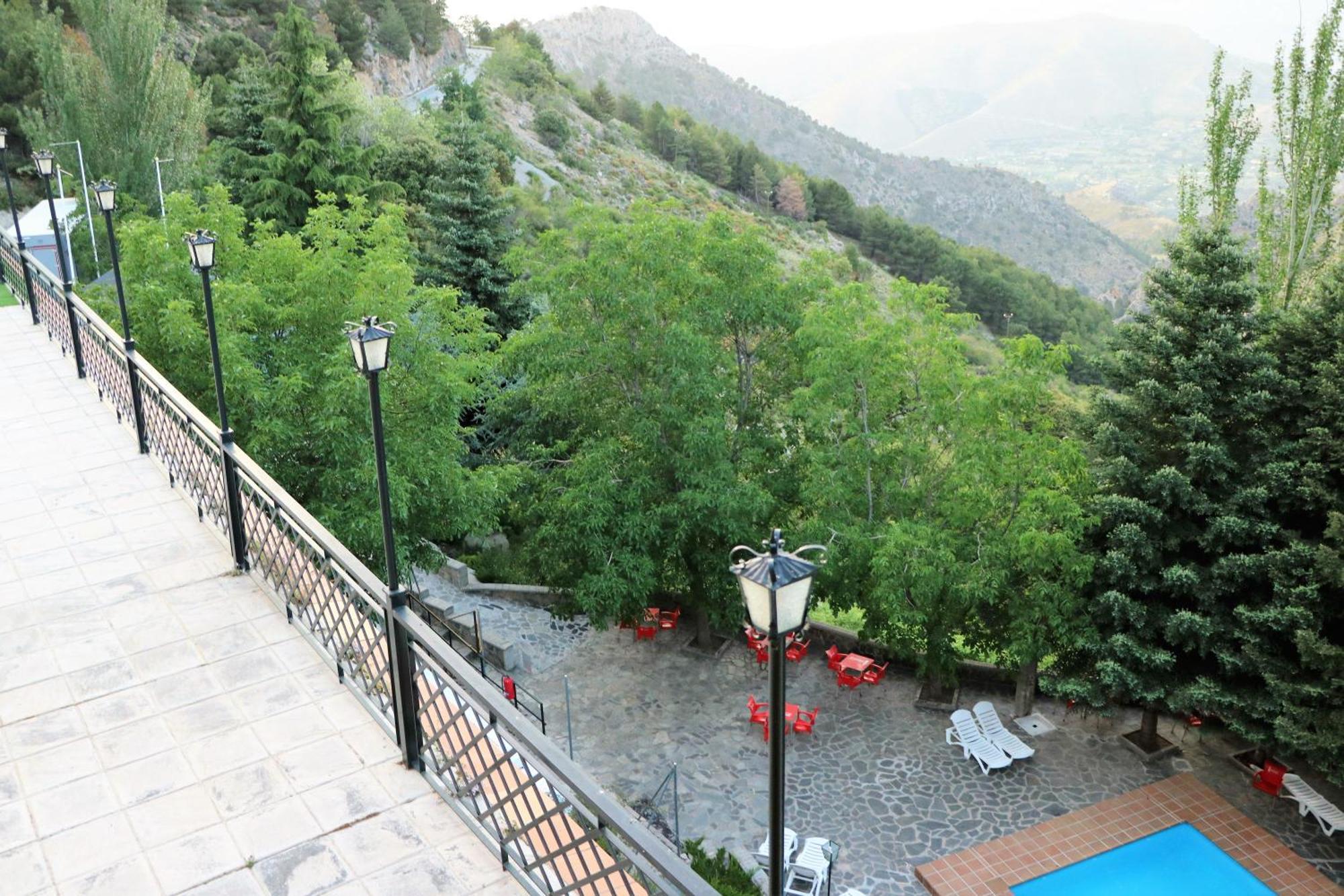 Hotel El Guerra Güéjar Sierra Zewnętrze zdjęcie