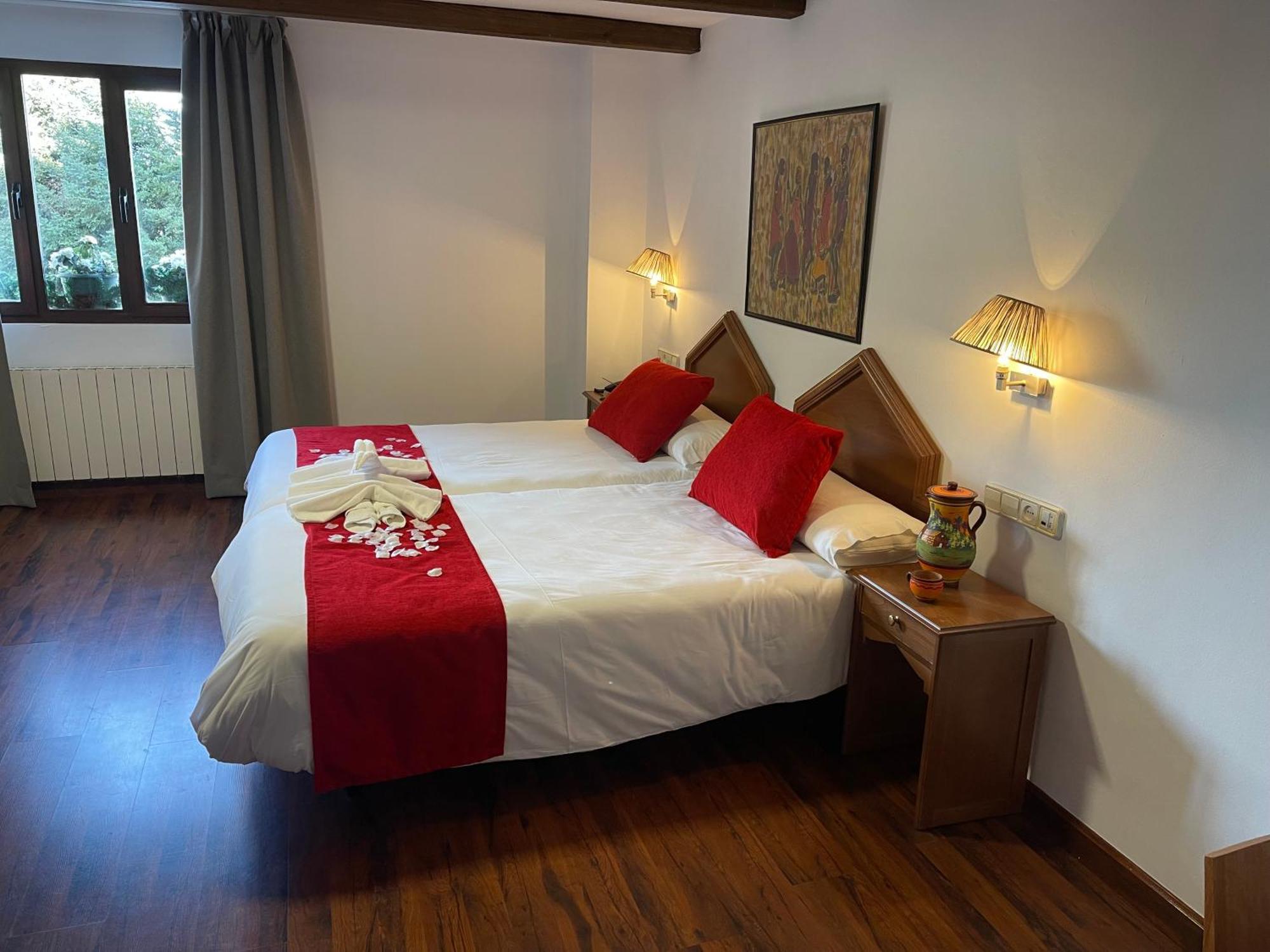 Hotel El Guerra Güéjar Sierra Zewnętrze zdjęcie