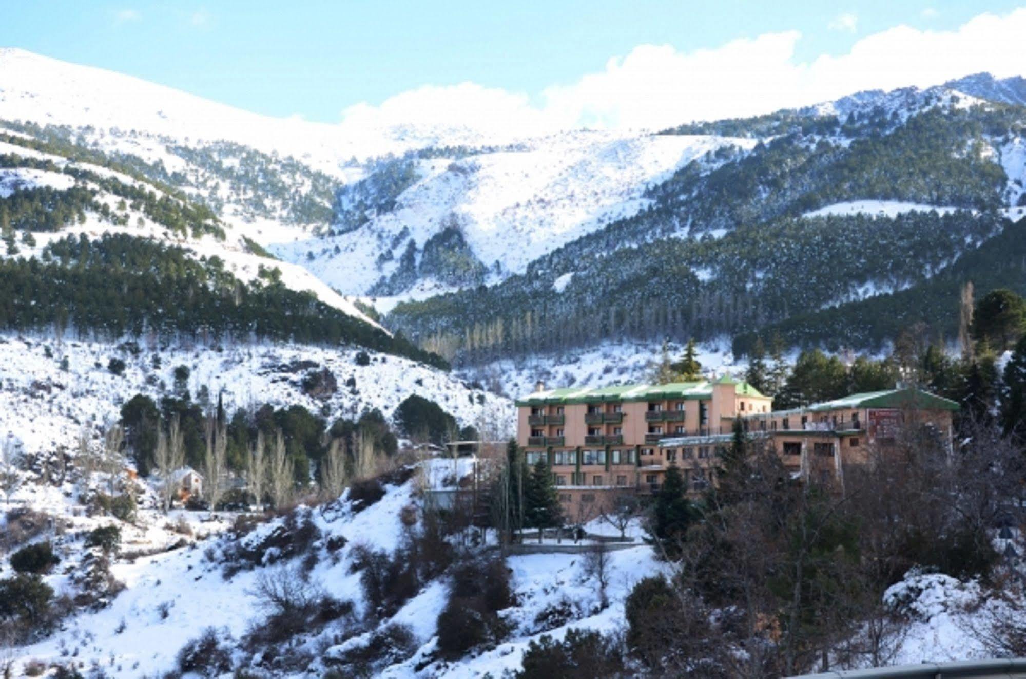 Hotel El Guerra Güéjar Sierra Zewnętrze zdjęcie