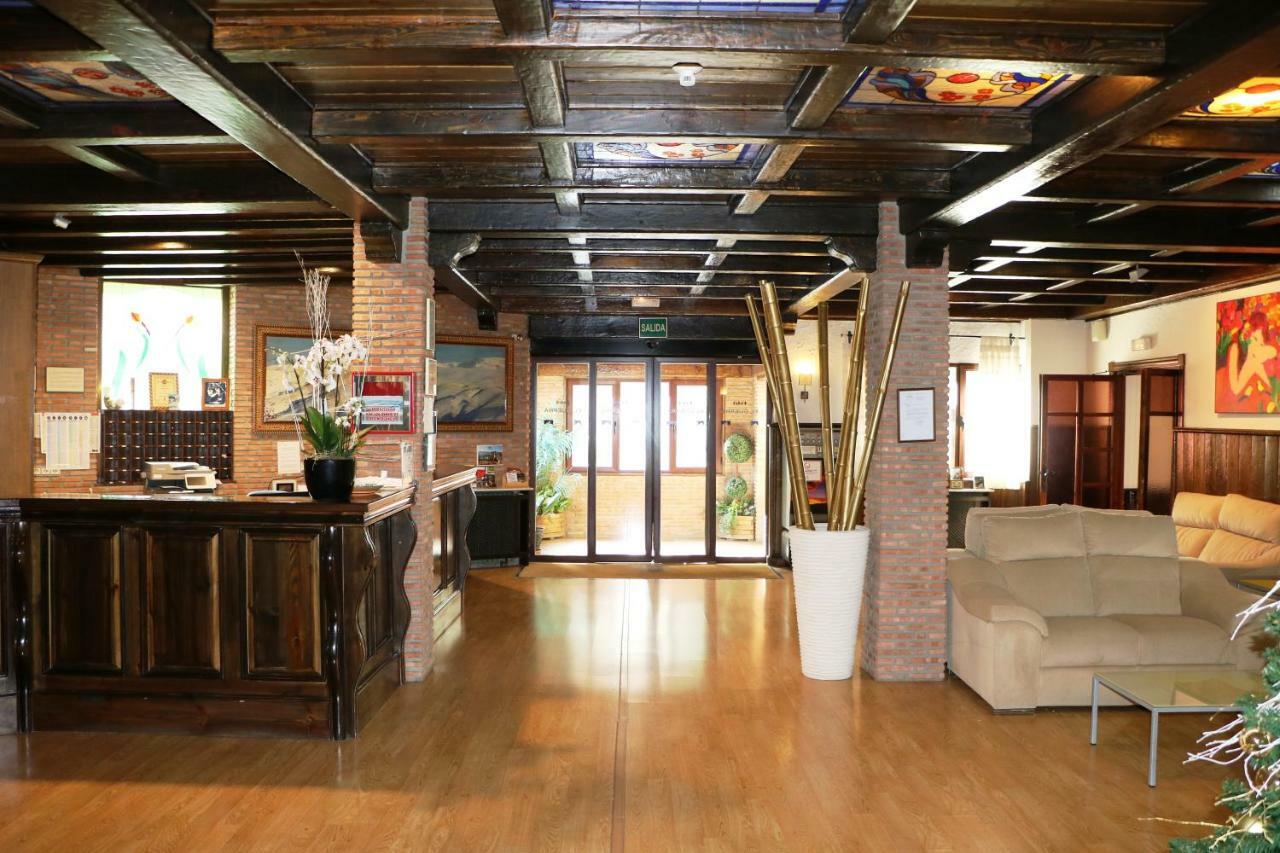 Hotel El Guerra Güéjar Sierra Zewnętrze zdjęcie